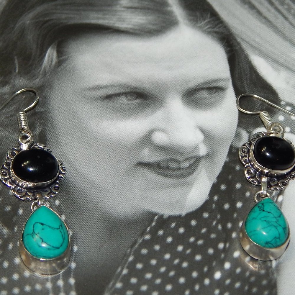 Tribal  Faux Turquoise  & Black Onyx Earring